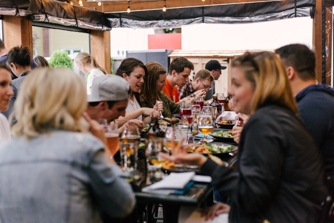 Salty Dog Cafe: A Seaside Haven for Food and Fun